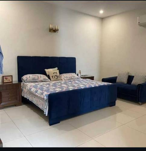 beautiful house at karachi