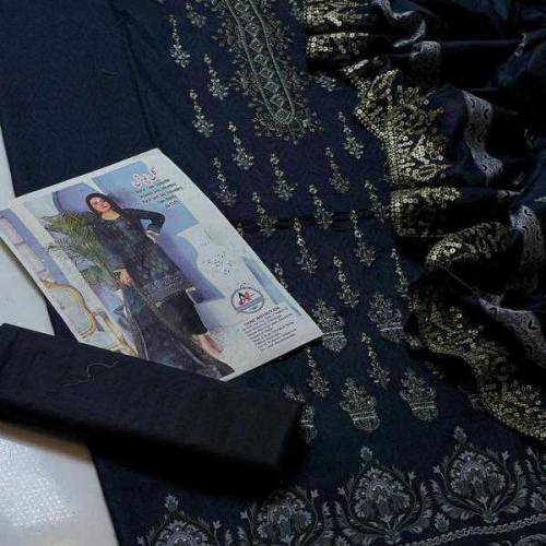 Women Embroidered suit 