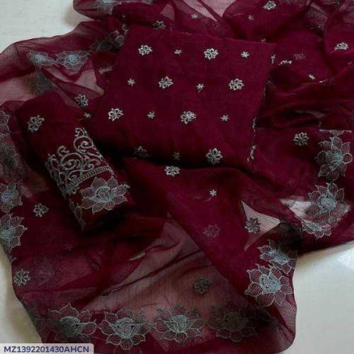 women Embroidered suit 