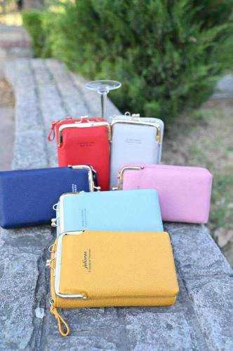 women leather purse 