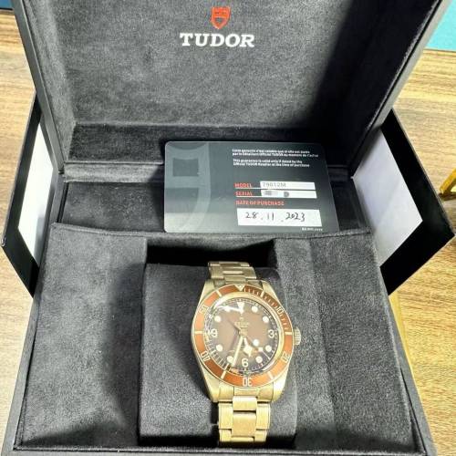 WE BUY NEW USED VINTAGE ROLEX Chopard IWC Cartier Omega Hublot Tudor
