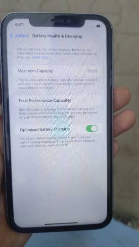 urgent sale iPhone 11Best price Good condition