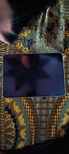 iPad Pro 3 generation 11 inch 128 GB condition 10 by 10