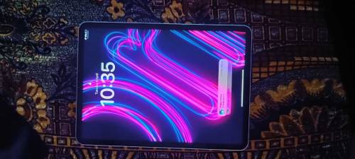 iPad Pro 3 generation 11 inch 128 GB condition 10 by 10