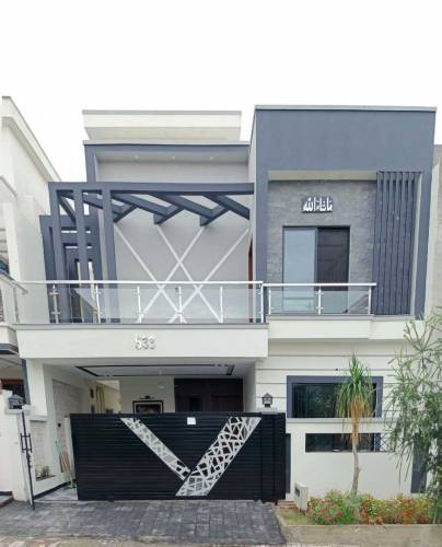 10 Marla Luxury House for Sale A-Block