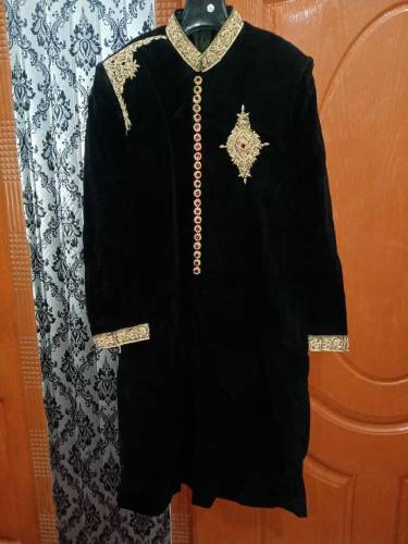 sherwani velvet .with kula with 9# kussa