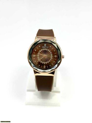 classic Analogue watch