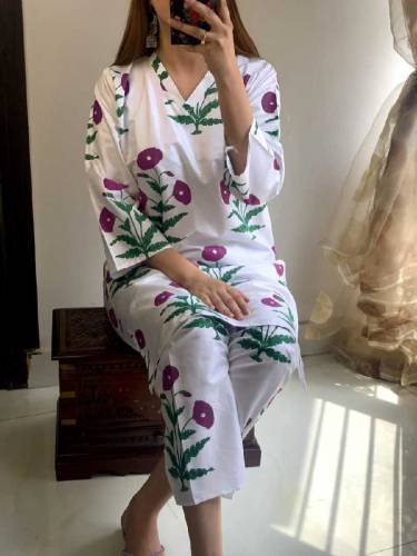 woman's collection stitch suit