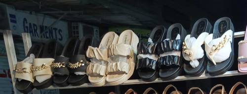 Fancy Chain Bed Sole Shoes 