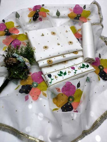 3pcs Ladies Unstitched Suits 