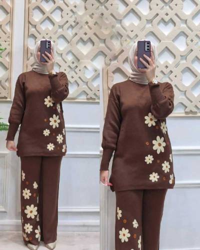 printed 2 pc Suit
