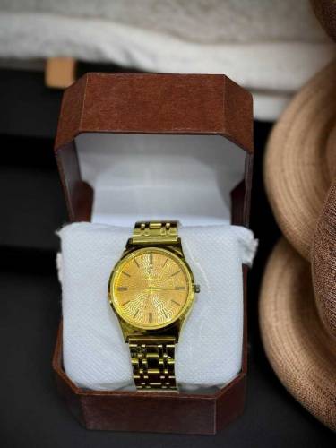 mens qurtaz watch 